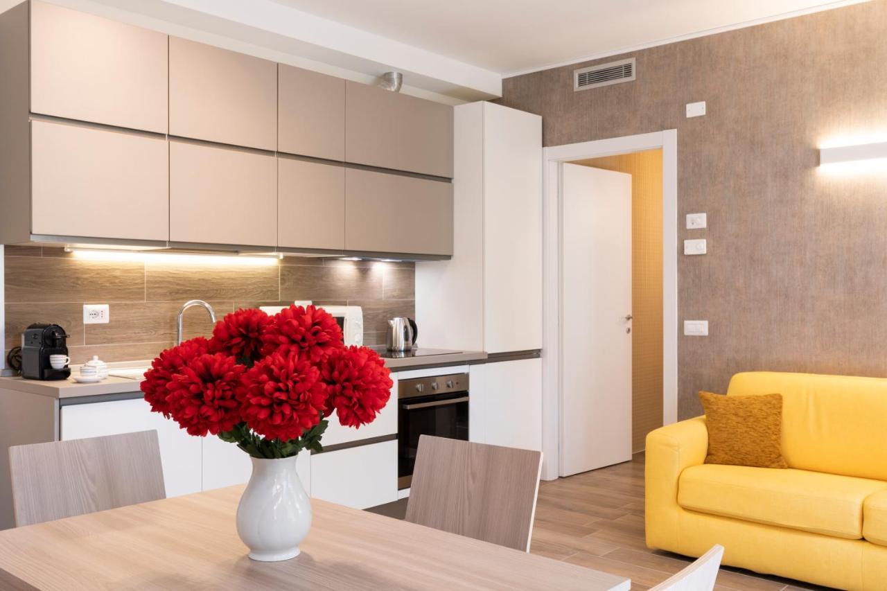 West Milan - Modern And Comfortable Apartment Exteriér fotografie